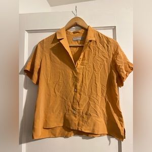 Everlane clean silk short-sleeved square shirt